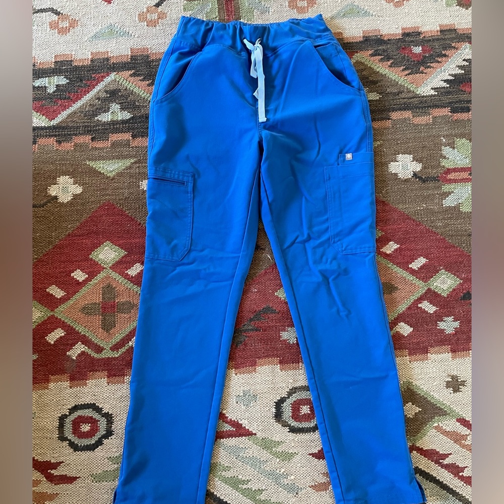 Figs scrub pants